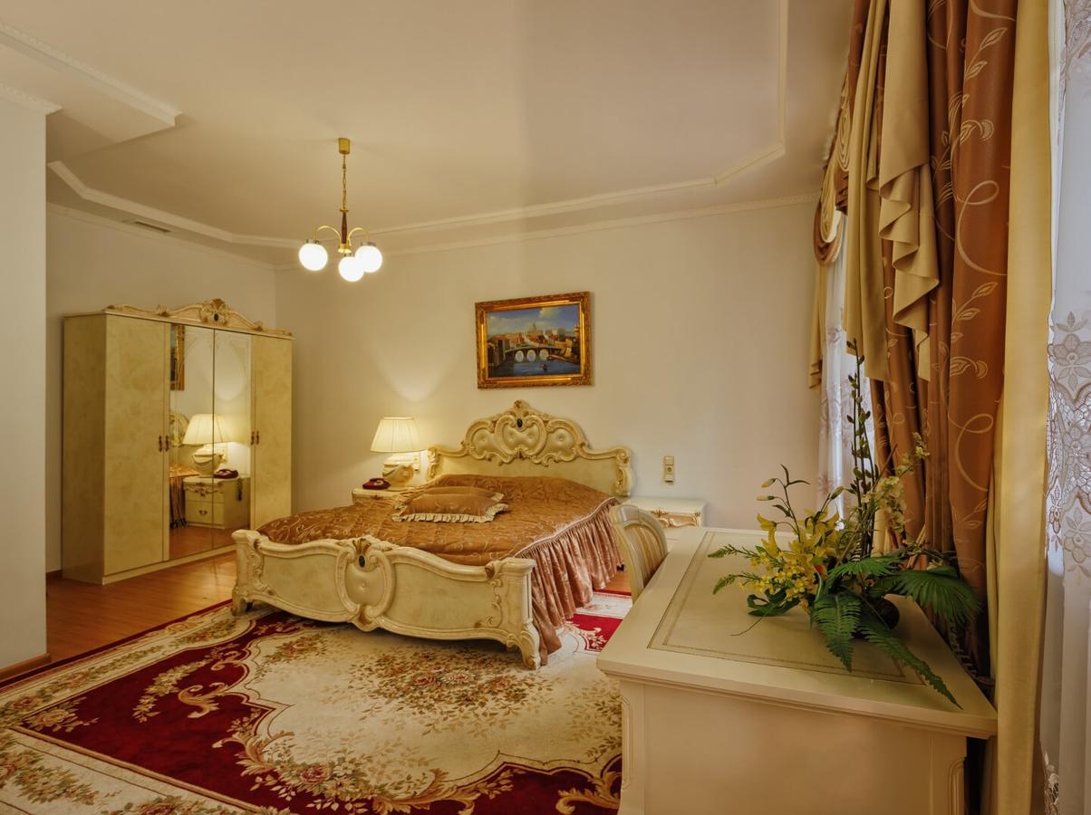 Karpaty Hotel Yaremche Luaran gambar